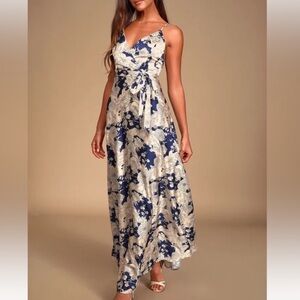 Lulu's Navy and Cream/White Floral Maxi Dress